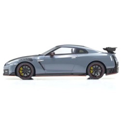 KSR18061GR - Kyosho 1:18 Resin Samurai Collection Nissan GT-R Nismo 2024 SP Gray