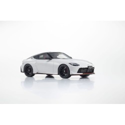 KSR18062W - Kyosho 1:18 Resin Samurai Collection Nissan Fairlady Z 2024 White