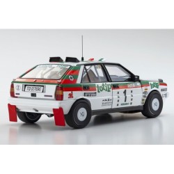 KS08960C - Kyosho 1:18...