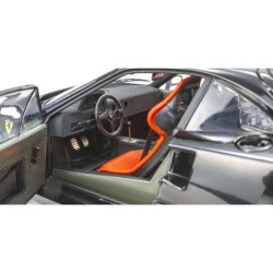 KS08416BK - Kyosho 1:18 Ferrari F40 Black 1987 Die-Cast Collection